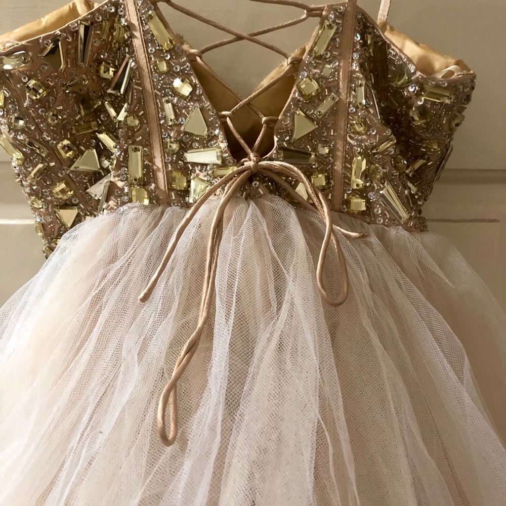 Dave And Johnny Dress View 4